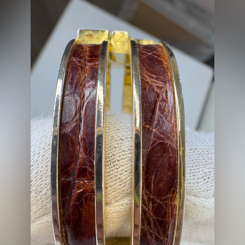 Loewe Vintage L-logo double cuff embossed bangle bracelet with COA - Picture 8 of 14